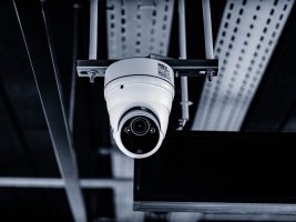 Quel_est_l_intérêt_d_intégrer_une_caméra_de_surveillance_dans_son_système_domotique_?